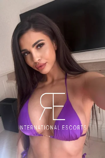 London escort Kaisa taking a sexy selfie 
