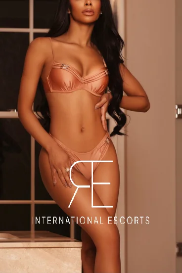 Ebony London escort Asha 