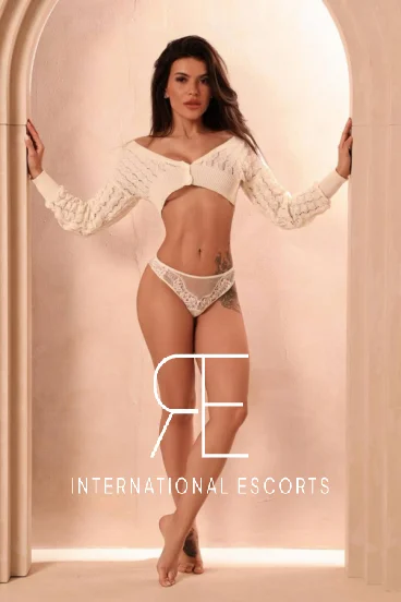 London escort Aysha 