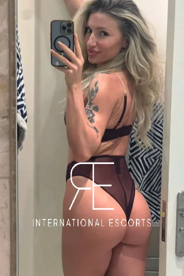 Sophisticated Zenadia blonde in lingerie selfie, luxury London escort