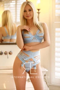 A profile picture of a sexy London escort named Seirra
