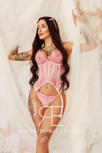 A profile picture of a sexy London escort named Annelly